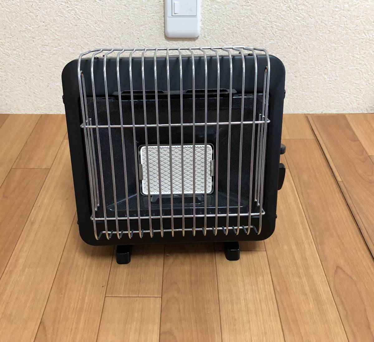 赤字超特価，品質保証 イワタニ カセットガスストーブ CB-STV-EX2(カセットボンベ)｜売買されたオークション情報、yahooの商品情報をアーカイブ公開 - オークファン カセットボンベ