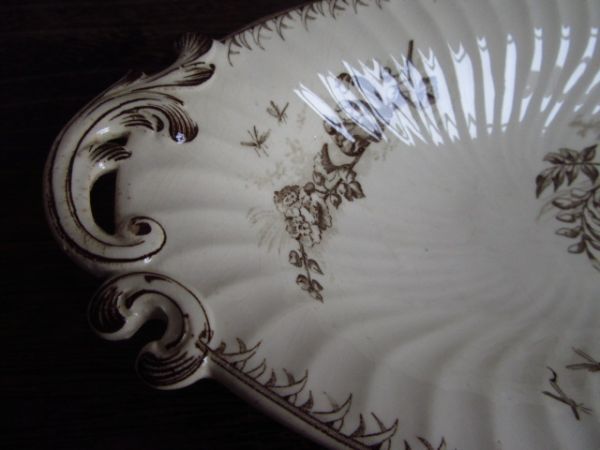 (仏）アンティーク　U&C サルグミンヌ　鳥の絵柄が素敵なラヴィエプレート