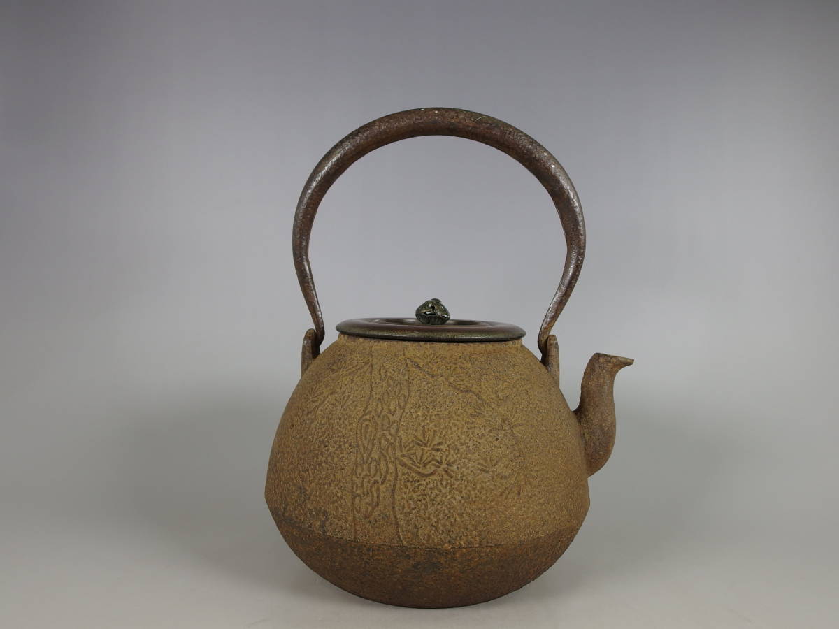 Yahoo!オークション 【古多】祥雲堂造 砲口 平提手 羽付鉄瓶◇在銘