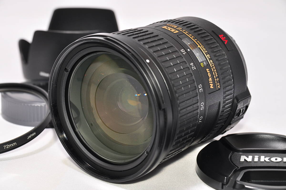 AF-S DX 18-200mm Nikon VR ED f⁄3.5-5.6G NIKKOR | : II