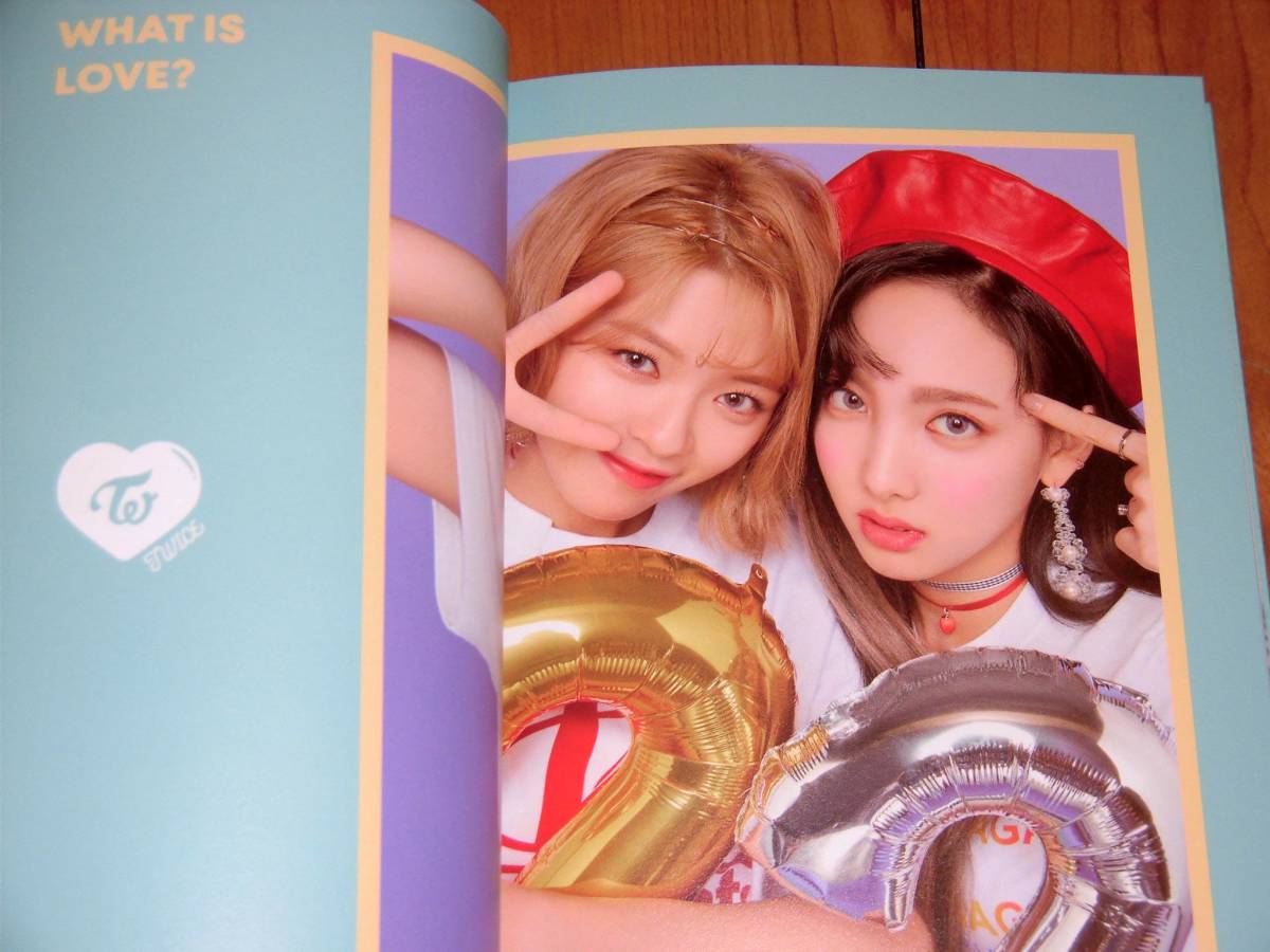 TWICE What is Love? 直筆サイン入りアルバム