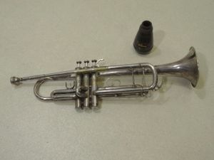 ヤマハ | YTR-8335 - B♭ トランペット - 概要 | YTR8335US | トランペット本体