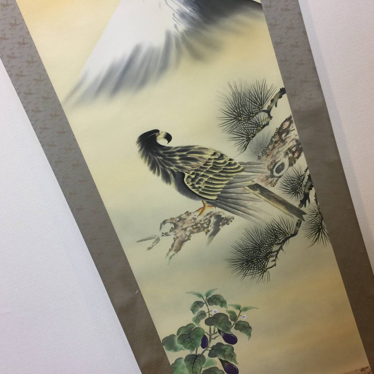掛軸 『尾崎 春秋』 一富士二鷹三茄子 状態良いです！！ 共箱 軸先木