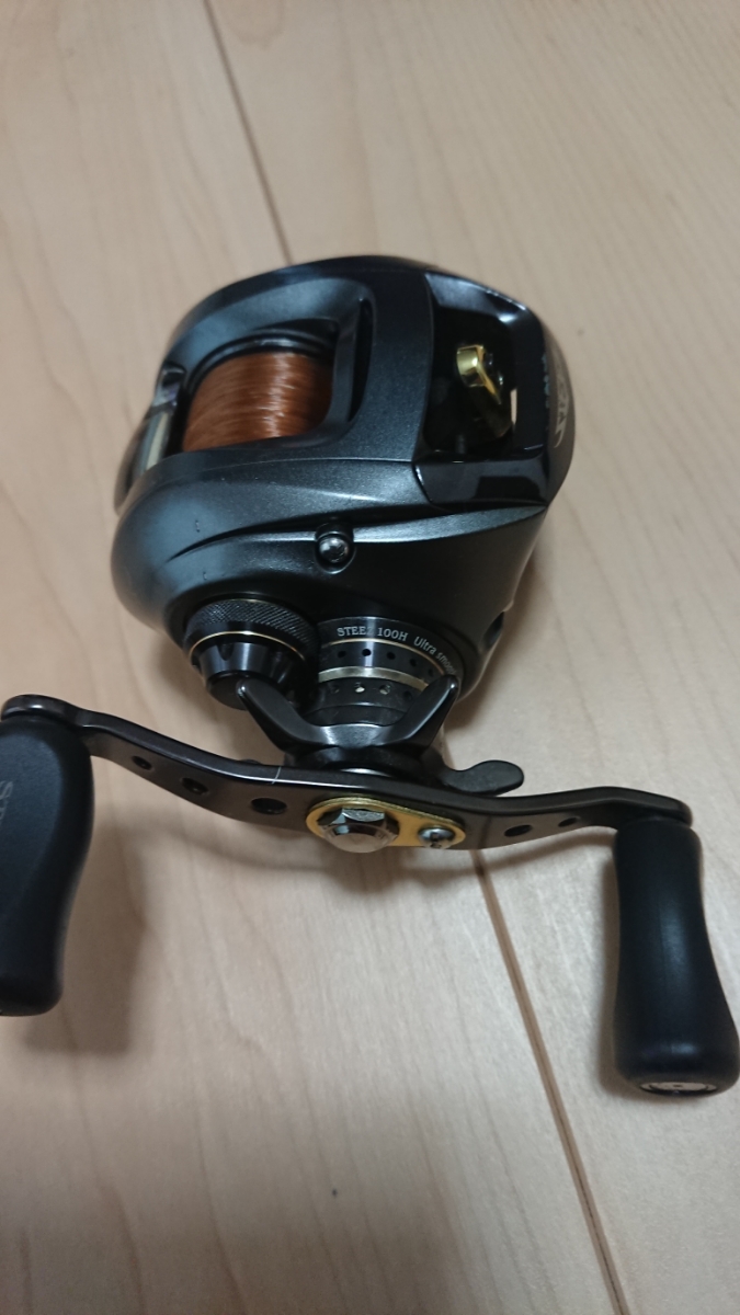 Daiwa スティーズ 100H 右ハンドル 【公式通販】