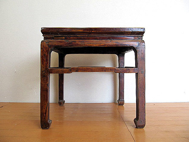 蔵出し品 唐木の椅子と机のセット 中国宮廷 紫檀 花梨 箪笥 骨董品 古