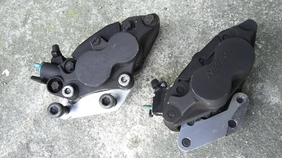 ZX-10 GPZ900 ゼファー750 ニッシン4POTキャリパー ワンオフサポート