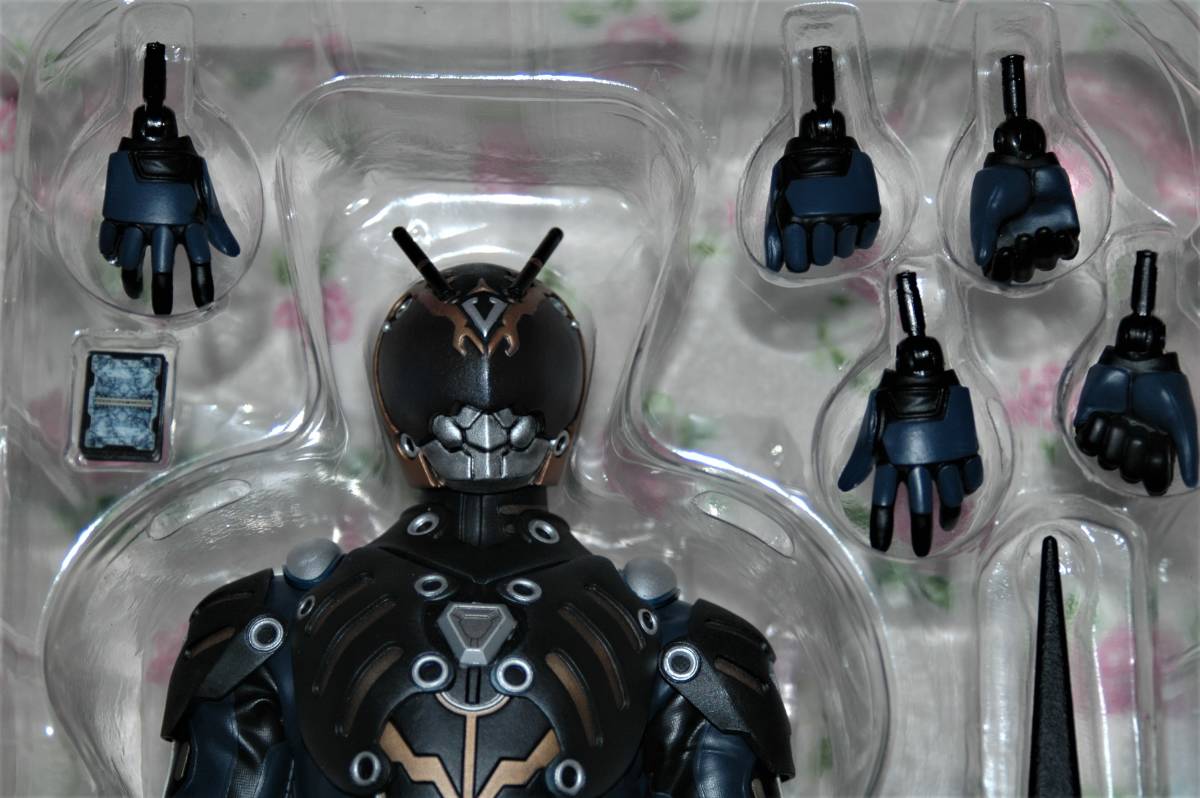 DX 公式通販 RAH プレミアムクラブ | TOY メディコム・トイ リアル 