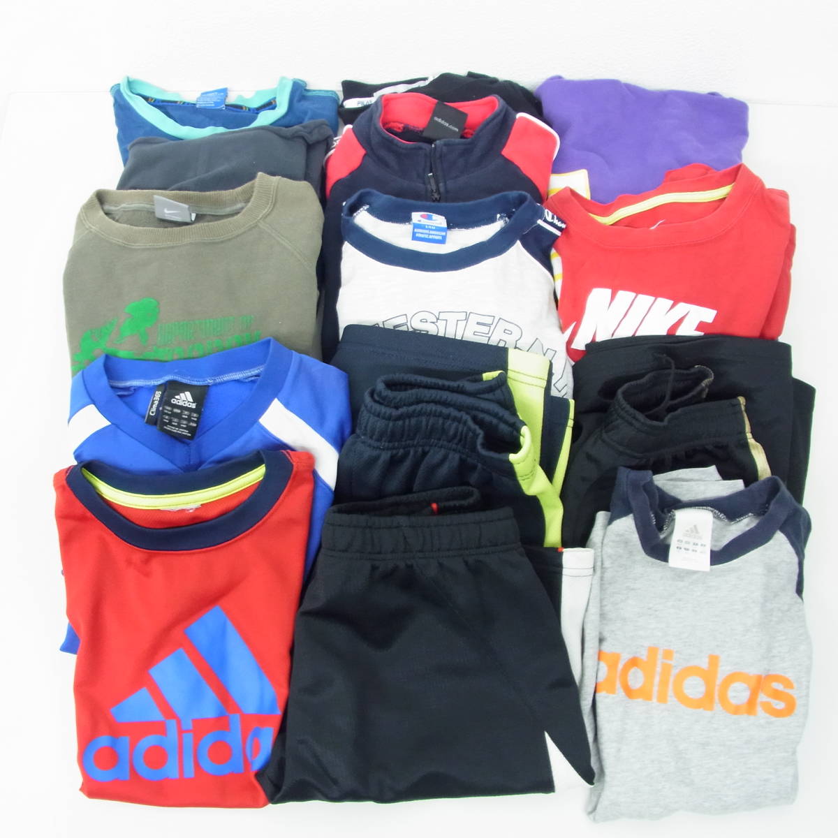 【セール，定番人気】 子供用 KIDS キッズ ADIDAS NIKE PUMA 他 ジャージ Tシャツ ショートパンツ スウェット パーカー 140cm 全14点 スポーツ 学校 通学(その他)｜売買されたオークション情報、yahooの商品情報をアーカイブ その他
