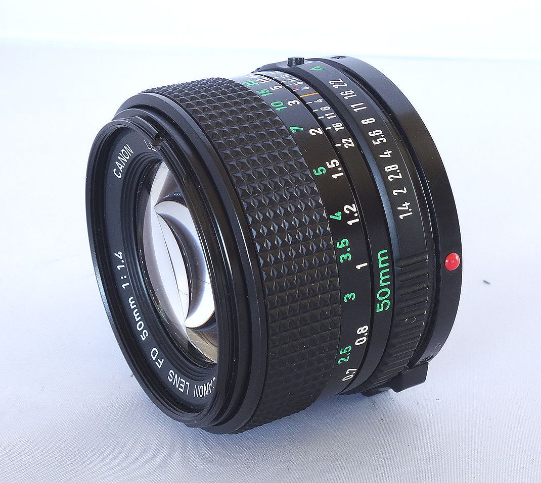 キャノン Canon New FD 50mm F1.4 外観美品 カビあり ジャンク品