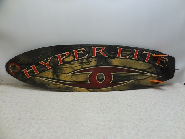 定番，HOT ハイパーライト 約149cm ウェイクボード 3枚フィン Hyperlite Perez Signature 0615-69(ボード)｜売買されたオークション情報、yahooの商品情報をアーカイブ公開 - オークファン ボード