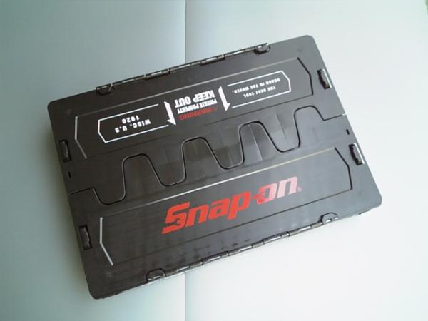 正規品，新品 スナップオン 折り畳み式 コンテナボックス オリジナル