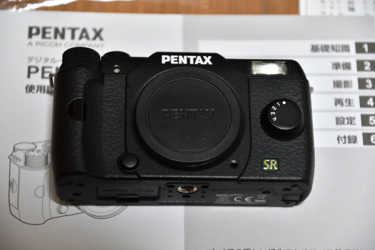 PENTAX ペンタックス Q7 ブラック ダブルズームキット 美品 【公式通販】