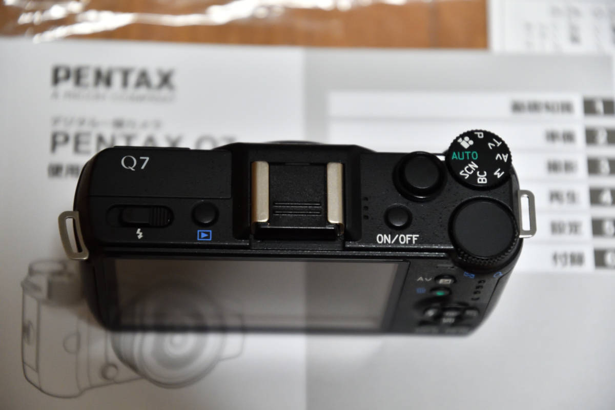 PENTAX ペンタックス Q7 ブラック ダブルズームキット 美品 【公式通販】
