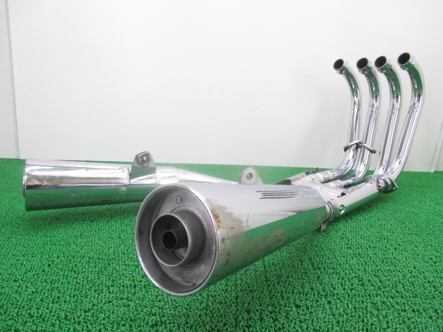 ヤマハ MT-09 外し 社外チタンフルエキゾーストマフラーです。 ヤマハ