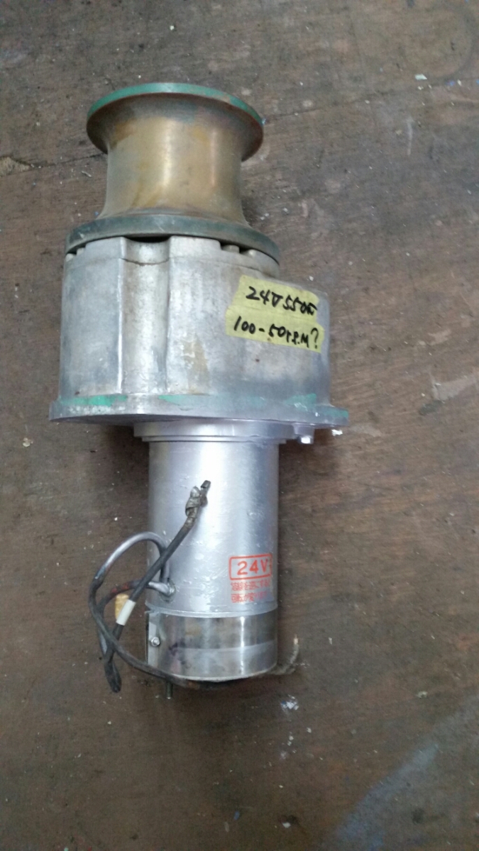 岩崎　イワサキ　ヤングローラミニ　ホーラー　ネット　24V 550W RPM 50-100??