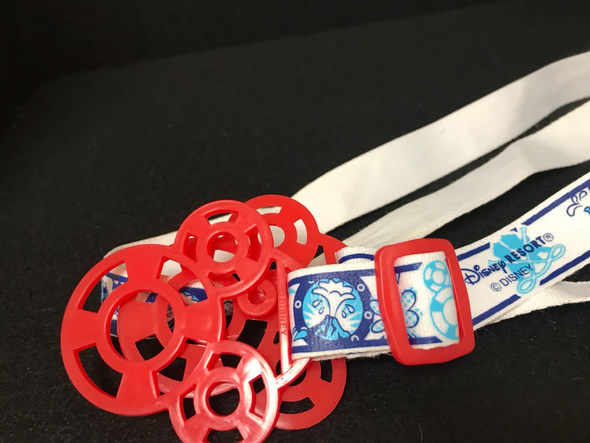 Tdrサマースプラッシュ10 ミッキー フレンズ ２段になるポップコーンバケット ストラップ付き パーク おかわり ポップコーンケース ディズニー 売買されたオークション情報 Yahooの商品情報をアーカイブ公開 オークファン Aucfan Com