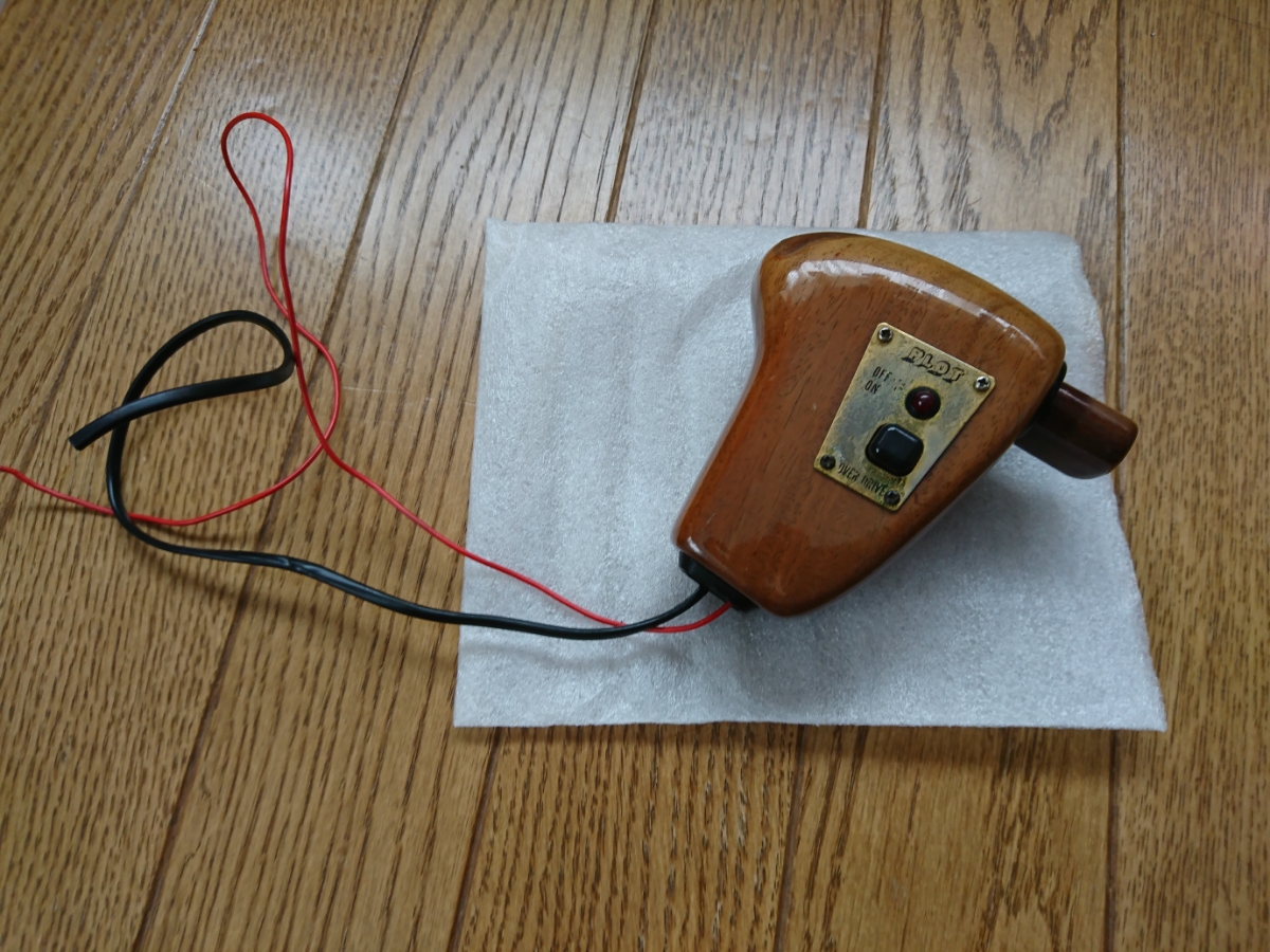 100系ハイエースワゴン PLOT製 ウッドATシフトノブ ハイエース