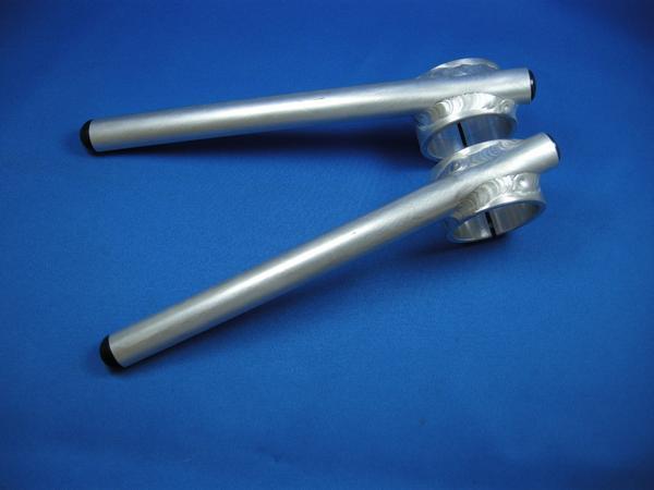 | バトルファクトリー アルミ溶接ハンドル SUZUKID PF-12 ノンガスワイヤ ステンレス0.8φ×0.45kg 53Φ 垂角 3度 特注品 0 スター電器 山下工業研究所 スズメルト80ネオ(トラスコ中山専売品) アスクル