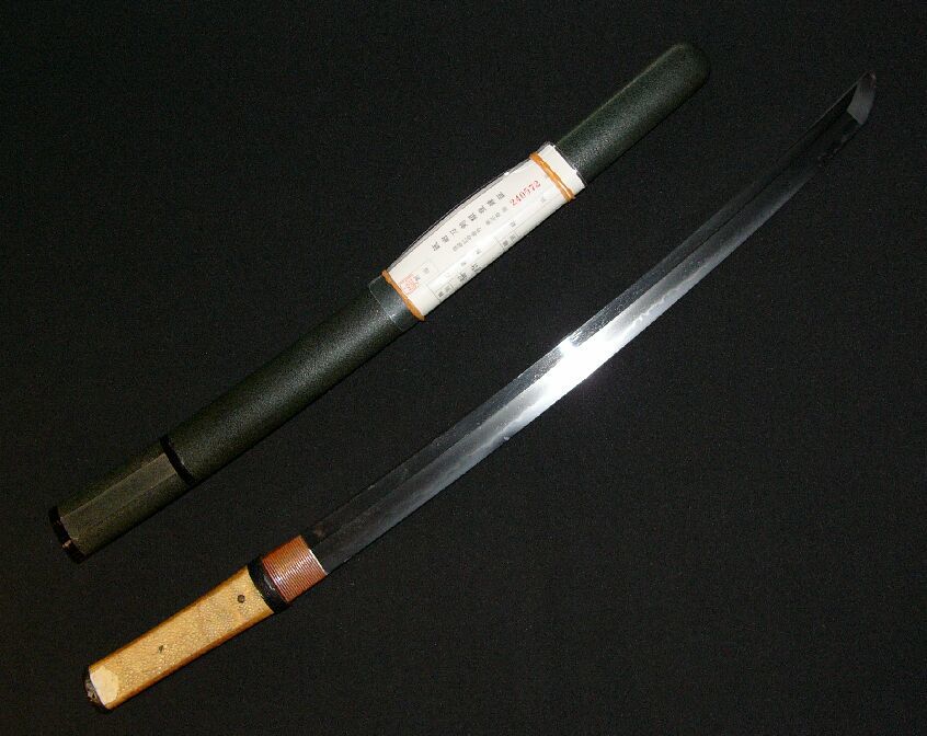 □初出し品の長脇差□無銘□良い刃紋が確認できます 是非仕上げて秘蔵