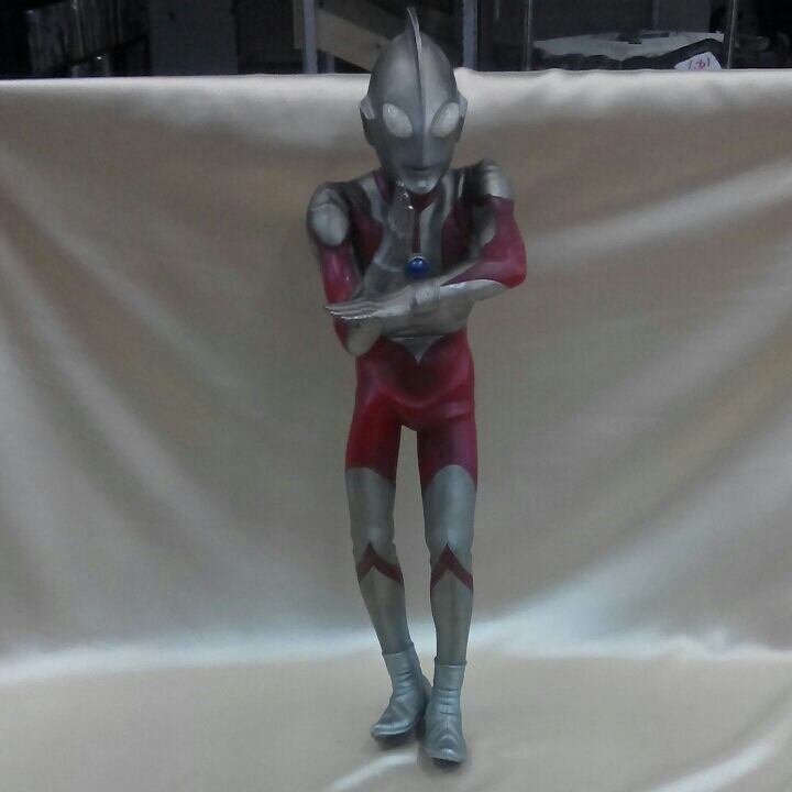 お得，限定セール 6.4-056G 特撮ヒーローウルトラマン フィギア特大(ウルトラマン)｜売買されたオークション情報、yahooの商品情報をアーカイブ公開 - オークファン ウルトラマン