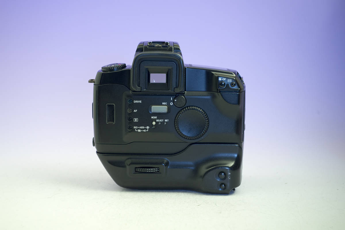 CANON キャノン EOS 5 ボディ VG-10グリップ付 作動品 一眼レフ