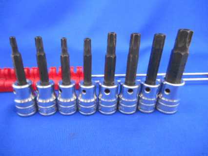 【西条店】　KTC 9.5sq．トルクスビットソケットセット8コ組 BT3　【中古】