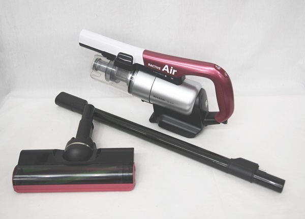 正規品，安い コードレスサイクロン掃除機 RACTIVE Air EC-A1R ピンク系 軽量(コードレスタイプ)｜売買されたオークション情報、yahooの商品情報をアーカイブ公開 - オークファン コードレスタイプ