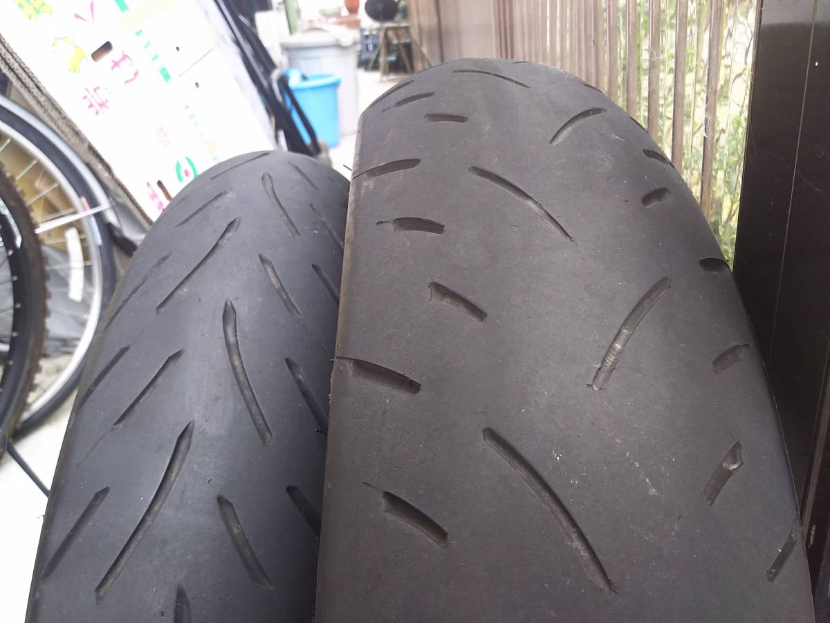 ダンロップGPR300 前後セット 110/70R17 140/60R18 タイヤ パーツ