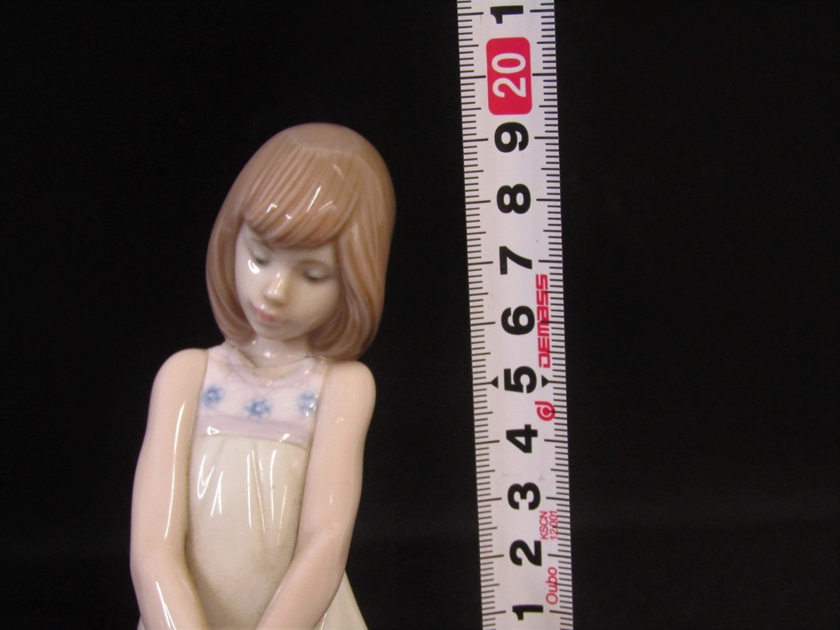LLADRO リヤドロ ＃5605 「お花の宝物」 廃盤 ジャンク y20-416199