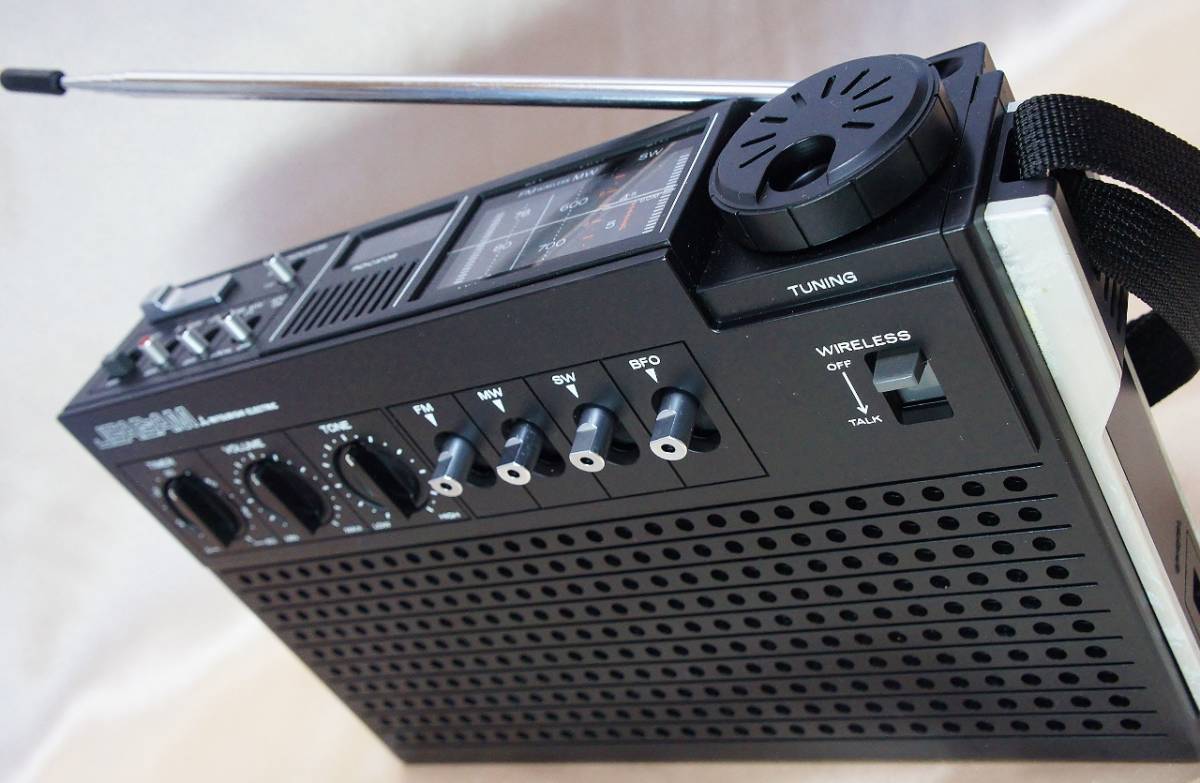 FIC-404 Yahoo!オークション 三菱 昭和レトロ MITSUBISHI BCLラジオ 