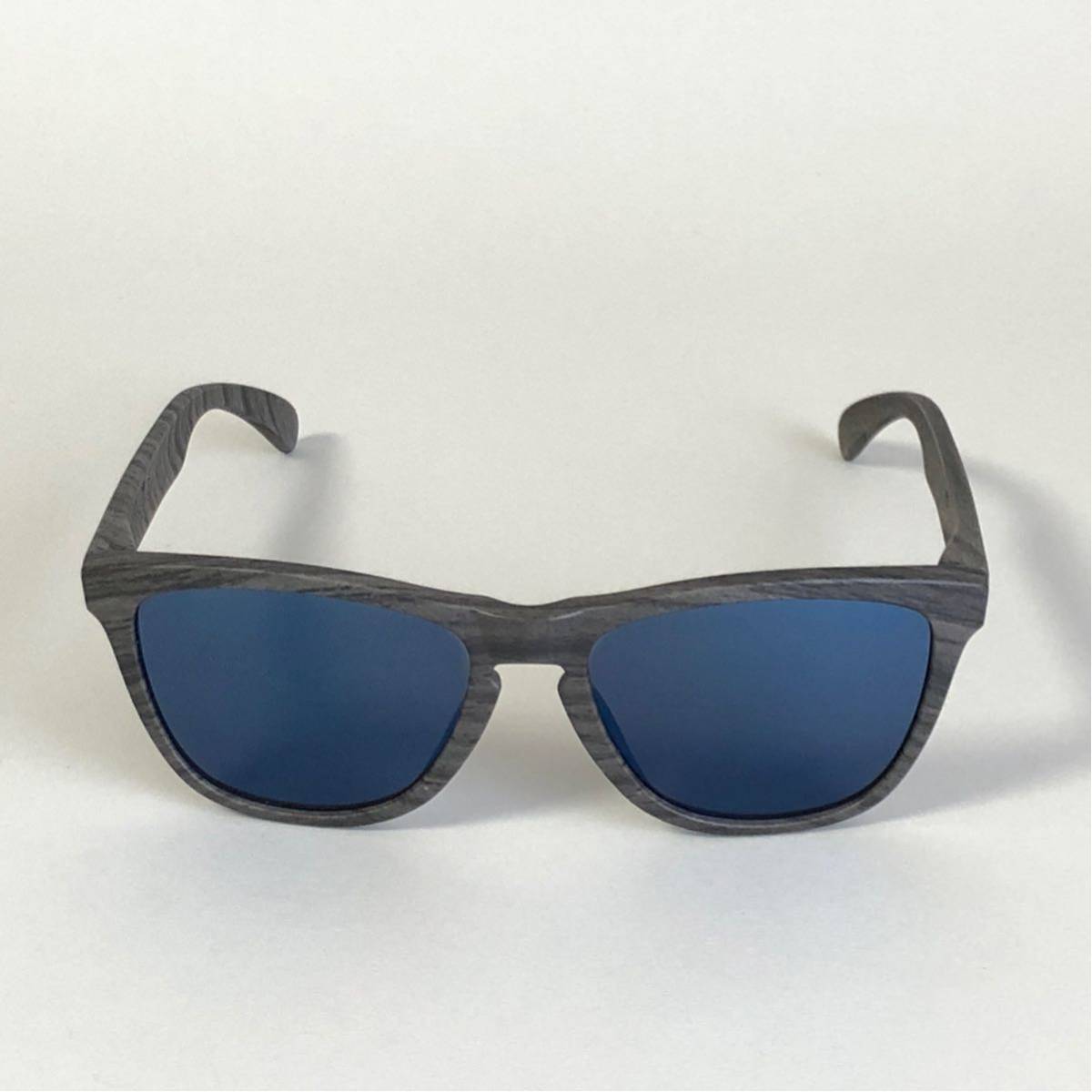 OAKLEYオークリー FROGSKINSフロッグスキンカスタム アジアンフィット WoodGrain/Ice Iridiumウッドグレイン 青ミラーレンズ 海サーフィン