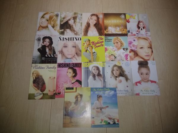 西野カナ ファンクラブ FC会報17冊(Vol.11-27)ツアーパンフレット他