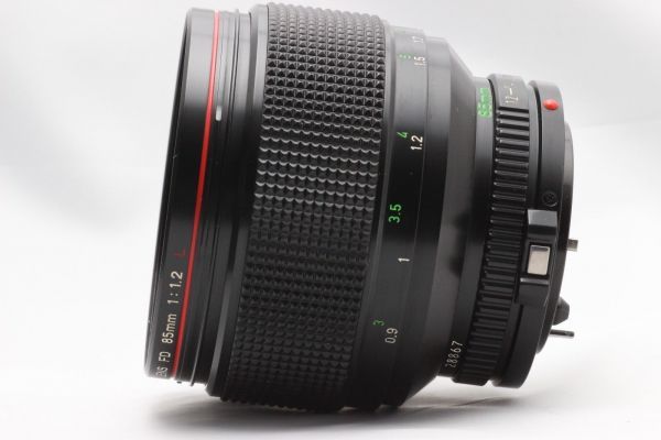 Canon FD 24mm f2.8 Oマーク　人気の単焦点レンズの完動品です Amazon.co.jp: オールドレンズ 一眼レフ CANON LENS FD 24mm F2.8 単