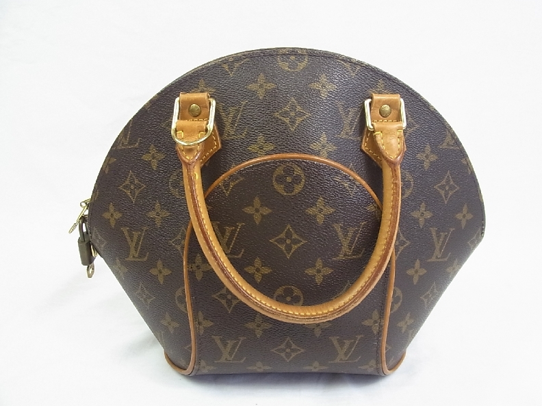 美品 LOUIS VUITTON ポシェット トワレット26 モノグラム M47542