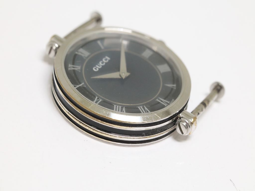 可動品【GUCCI/グッチ】スイス製 ローマ数字 ブラックダイヤル