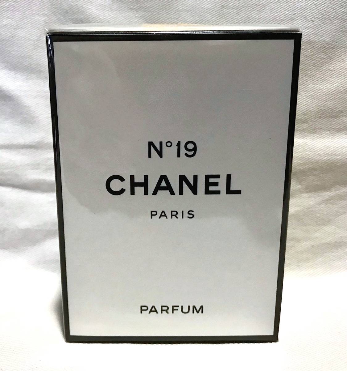 香水【CHANEL シャネル】新品/No19/PARFUM/パルファム/28ml 箱付
