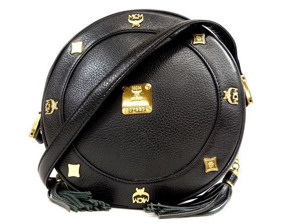  綺麗 MCMエムシーエム ロゴモチーフ タッセルチャーム サークル型 ショルダーバッグ レザー ブラック黒 ポシェット(MCM)｜売買されたオークション情報、yahooの商品情報をアーカイブ公開 - オ その他