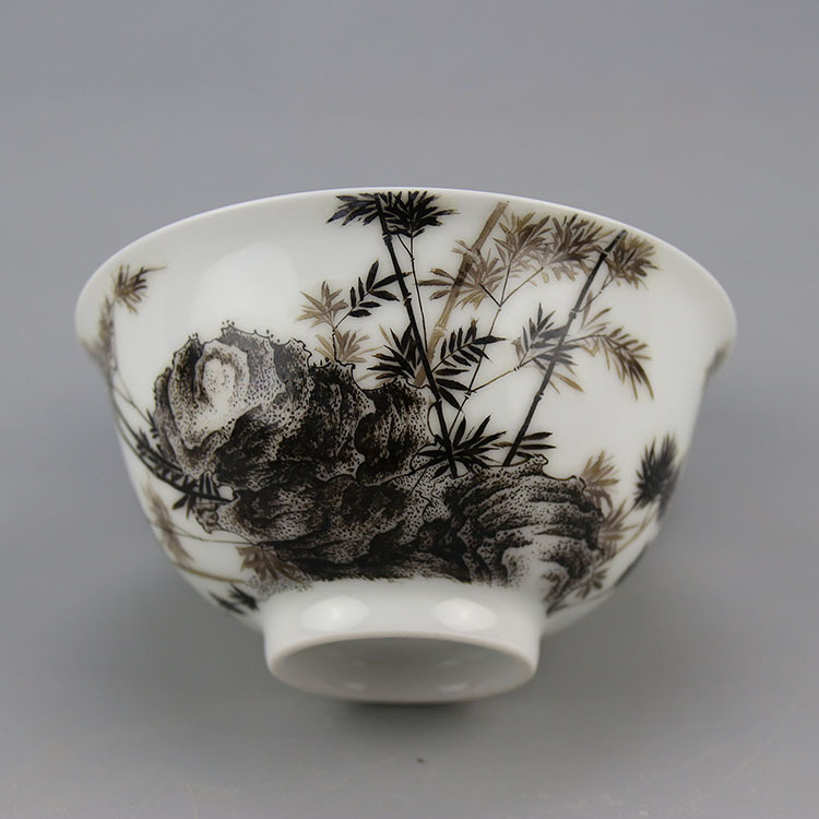 【伝来】陶芸　54194清雍正 「官窯墨彩竹石紋小碗」在銘　時代保証　中国古美術　蔵出し　コレクター放出品　口径11CM　高さ5.5CM 