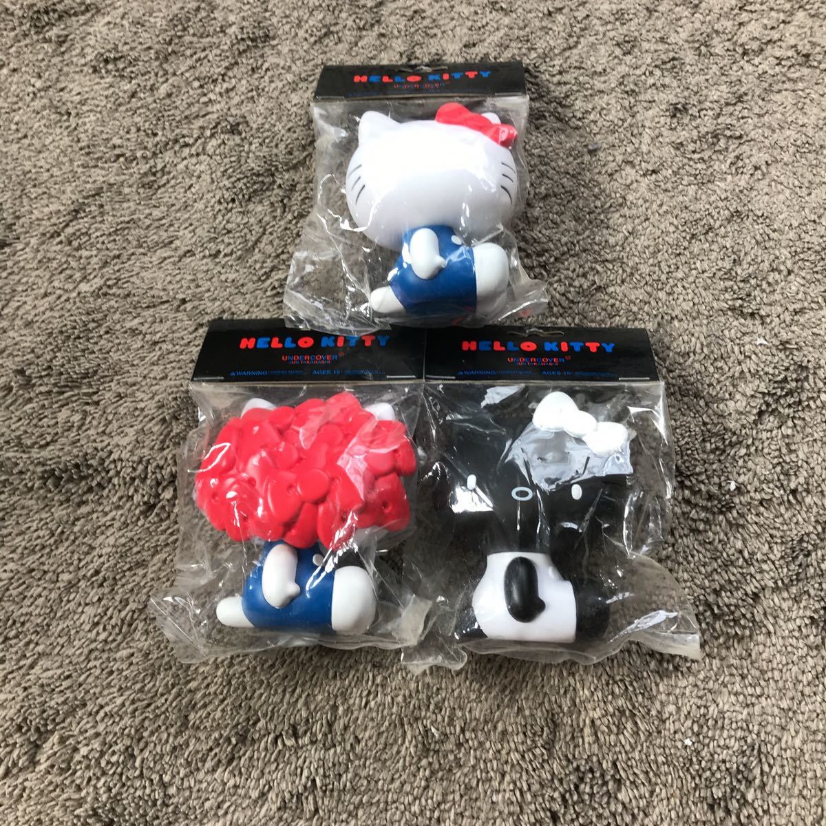 新品 未開封 3体セット UNDERCOVER HELLO KITTY アンダーカバー ハロー