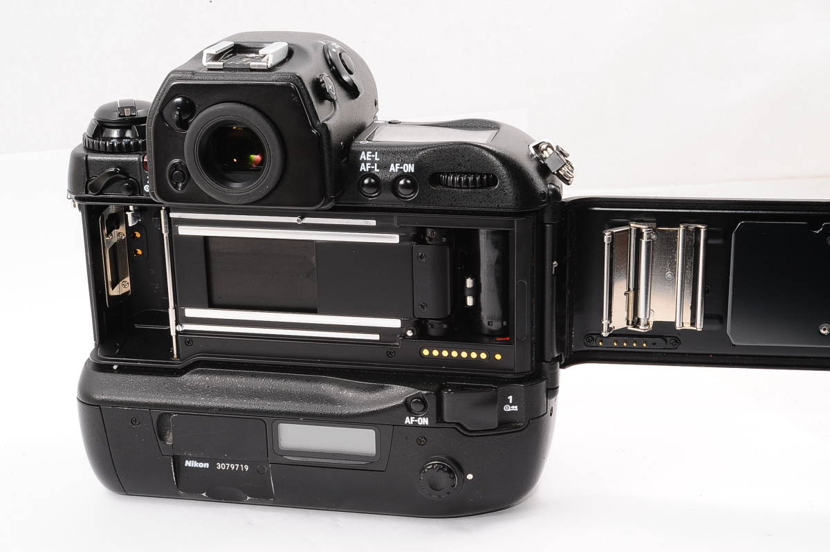 【良品】 ニコン Nikon F5 ボディ - ブラック 一眼レフ [3079719] _4