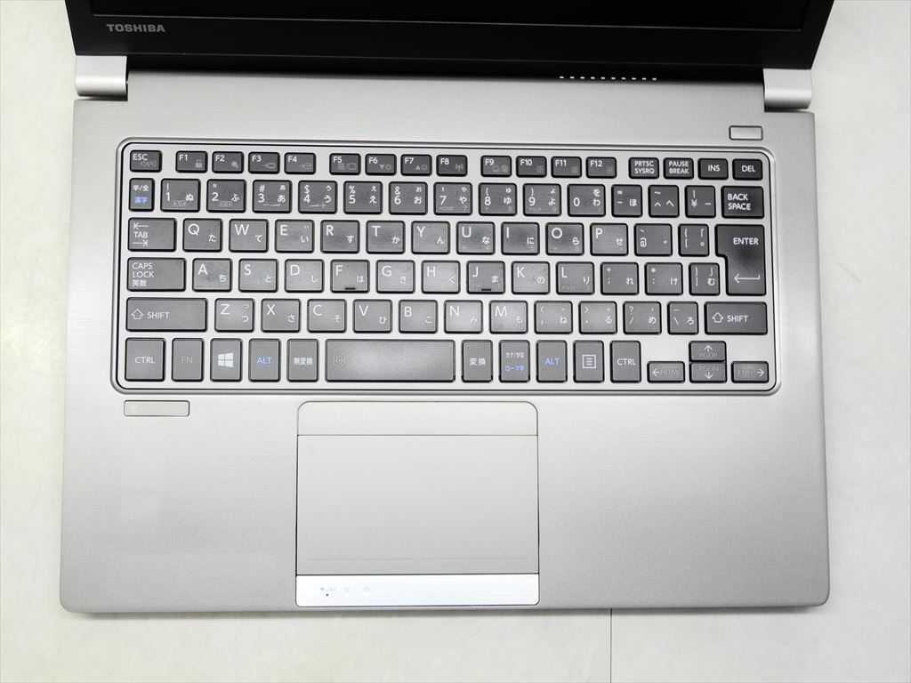 ☆良好品☆第5世代☆東芝☆dynabook R63/P☆Core i5 2.30GHz/8GB 