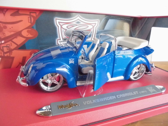 ミニカー 1/18 VW フォルクスワーゲン ビートル カブリオレ1951 稀少