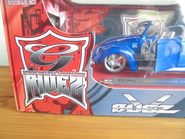 ミニカー 1/18 VW フォルクスワーゲン ビートル カブリオレ1951 稀少 ミニカー 1/18 VW フォルクスワーゲン ビートル カブリオレ1951 稀少