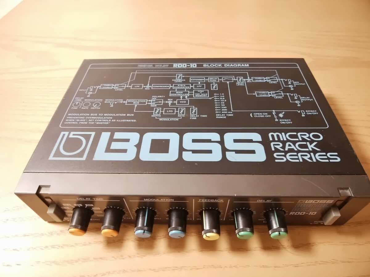BOSS RDD-10 DIGITAL DELAY デジタルディレイ ハーフラック roland