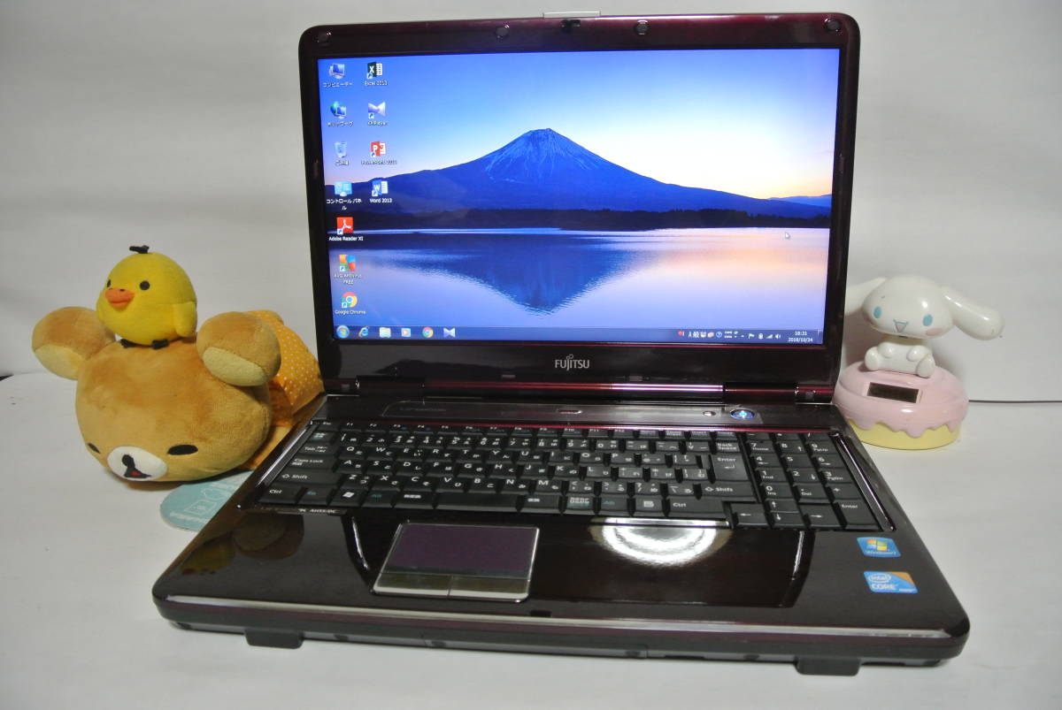 PC/タブレット 赤色 AH55/C 4GB 640G RW 無線 カメラ Win10