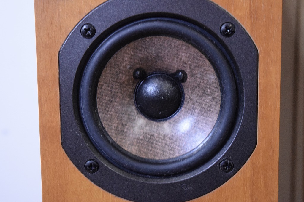 送料無料!!】ONKYO オンキョー D-105F トールボーイ スピーカーペア