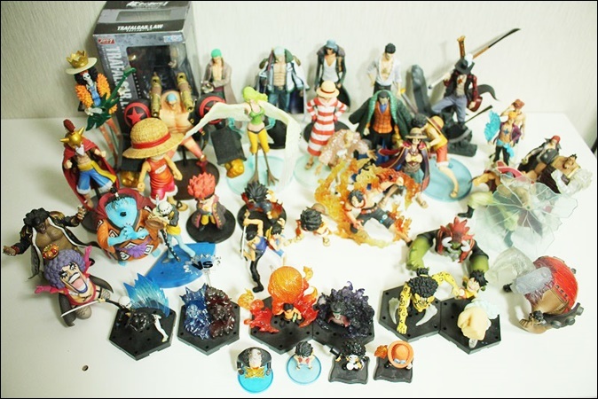 ワンピース フィギュア 色々 ONE PIECE ワンピース フィギュア 色々 30体以上 セット ルフィ ゾロ