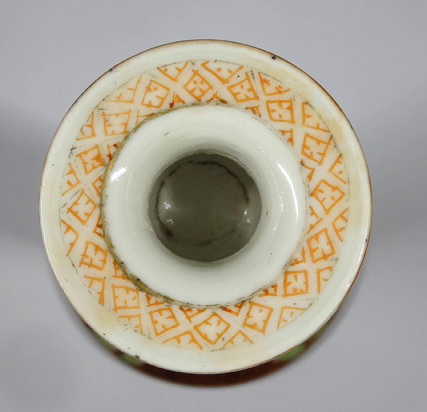 中国美術 粉彩 唐物 緑屋□i2*t 粉彩色絵花瓶