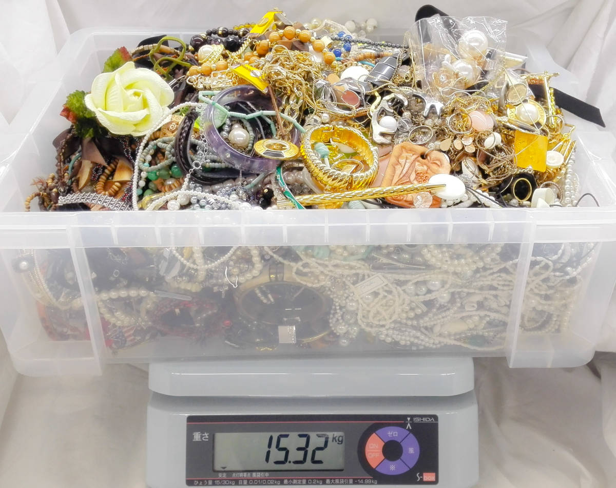 ジャンク まとめて 1000点以上 15kg超え 大量 アクセサリー ネックレス 