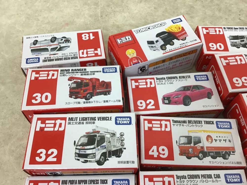 トミカ ショップ トヨタ タウンエース ダブルハンバーガーカー FJ